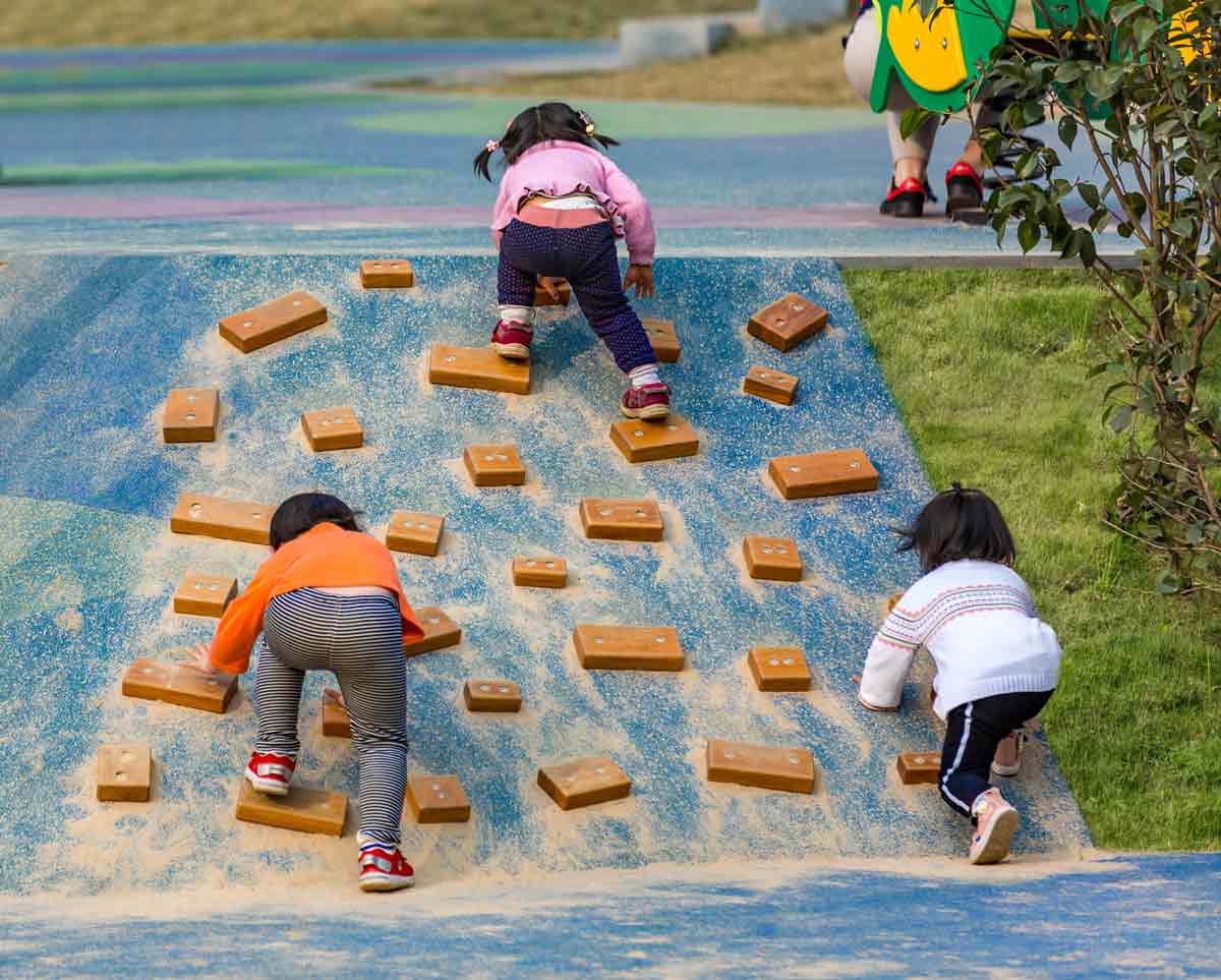 户外儿童游乐设备