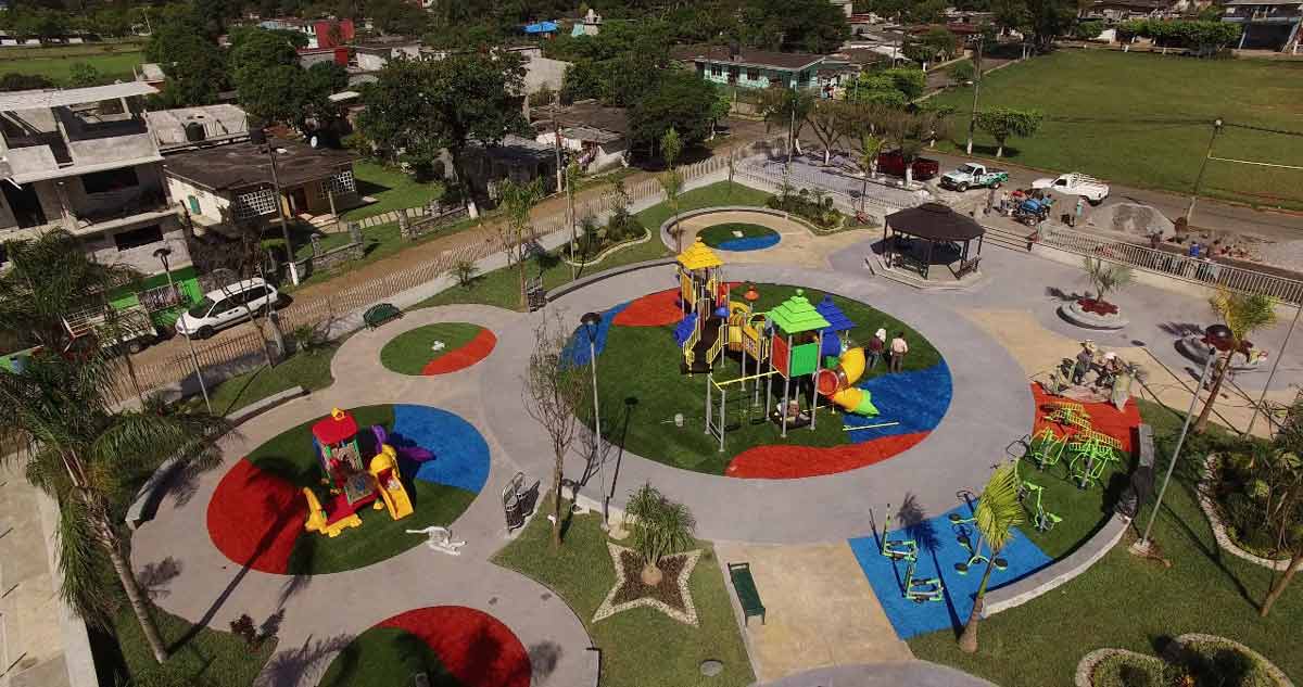 室外无动力游乐设施